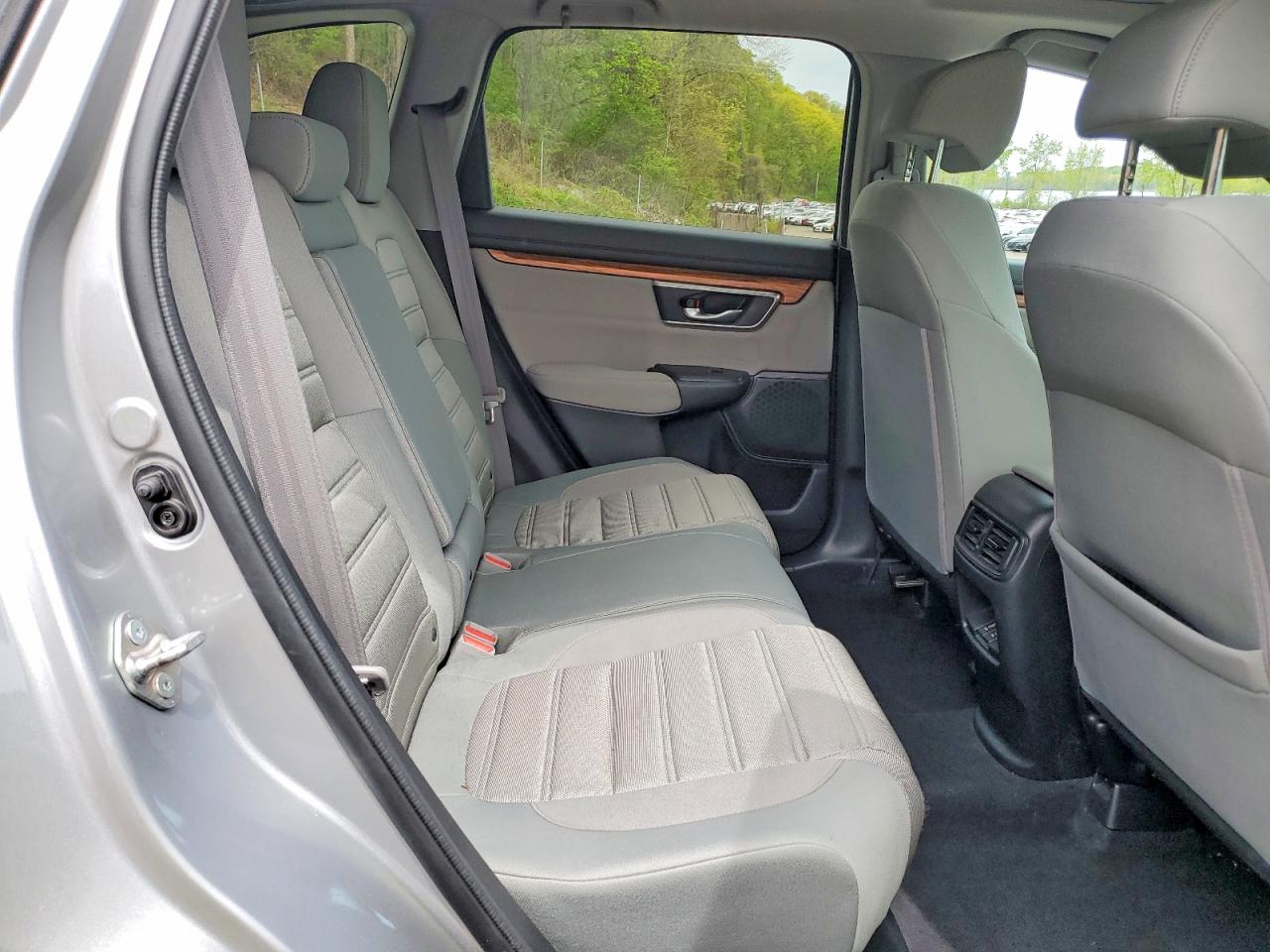 2020 Honda Cr-v Ex Silver vin: 2HKRW2H57LH622362