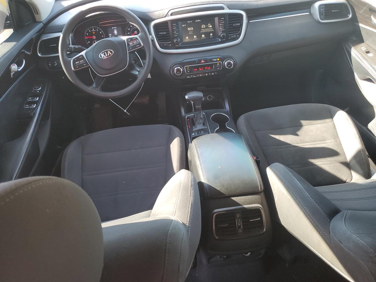 2019 Kia Sorento Lx Gray vin: 5XYPG4A5XKG548192