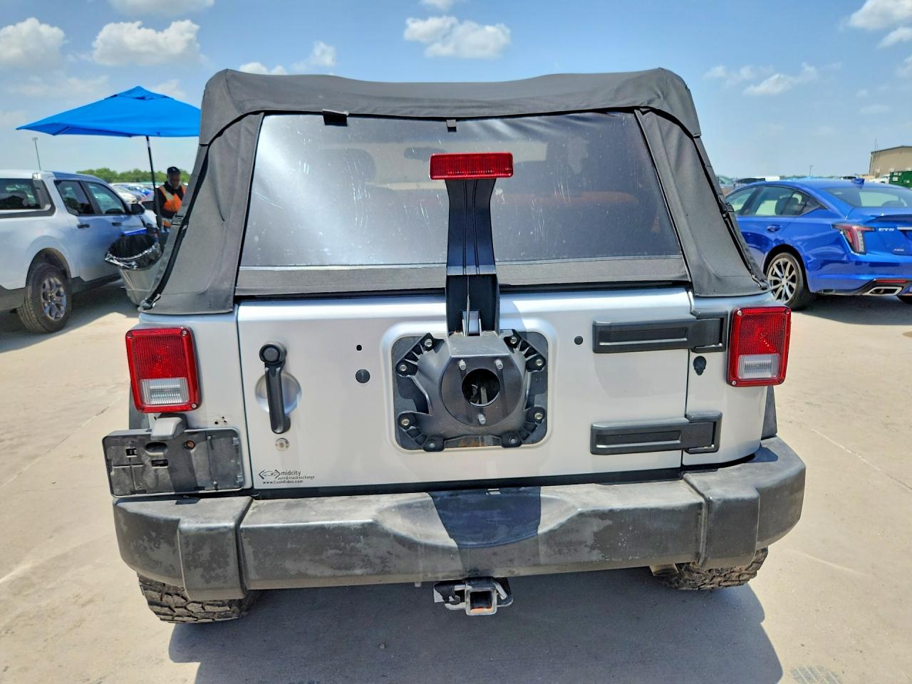 2010 Jeep Wrangler Sport Серебряный vin: 1J4AA2D10AL167632