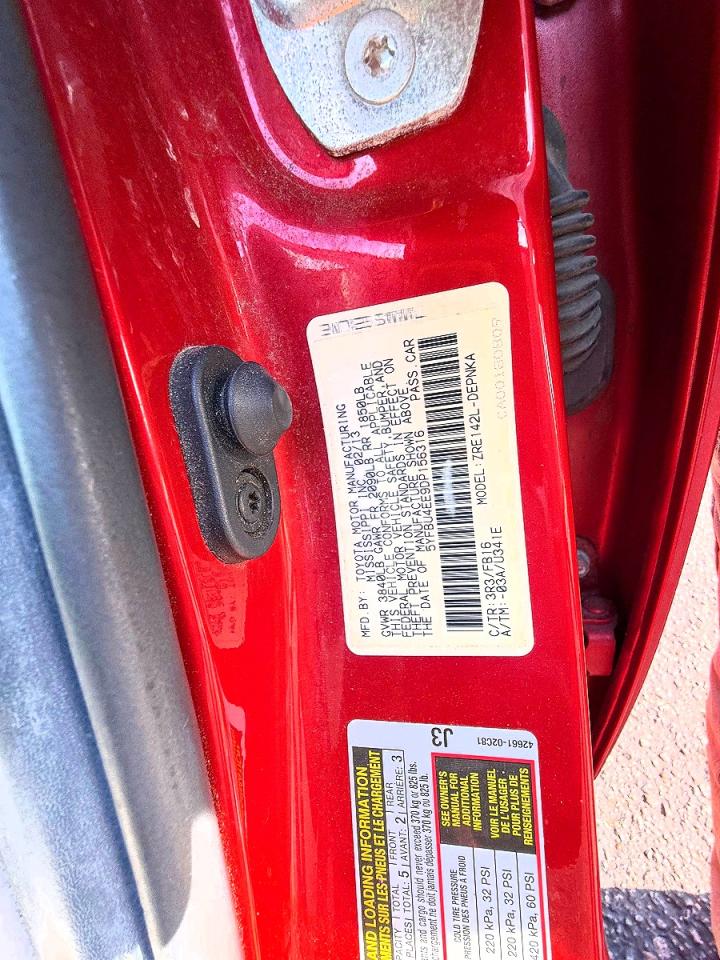 2013 Toyota Corolla Le Red vin: 5YFBU4EE9DP156316