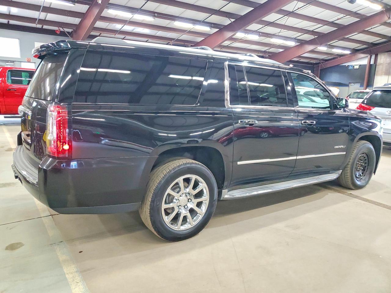 2015 Gmc Yukon Xl Denali Black vin: 1GKS2JKJ3FR239274