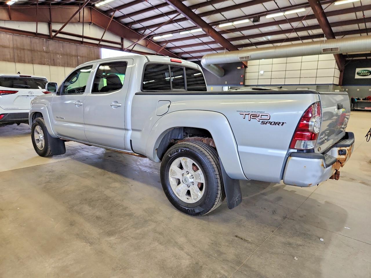 2009 Toyota Tacoma Double Cab Long Bed Silver vin: 3TMMU52N99M015652