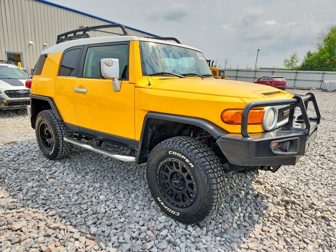 2007 Toyota Fj Cruiser Base Yellow vin: JTEBU11F270034792