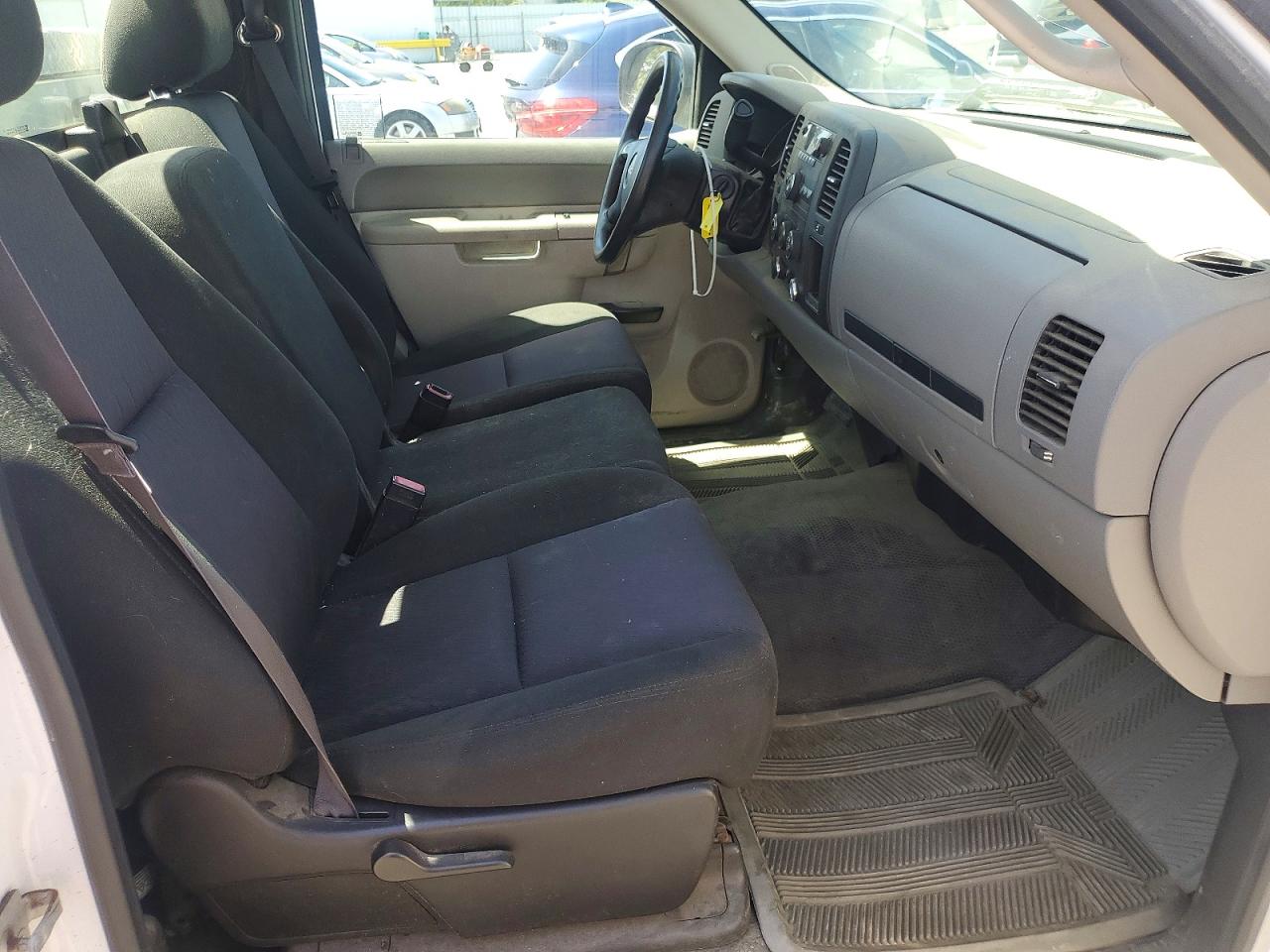 2013 Gmc Sierra C1500 White vin: 1GTN1TEA2DZ267034
