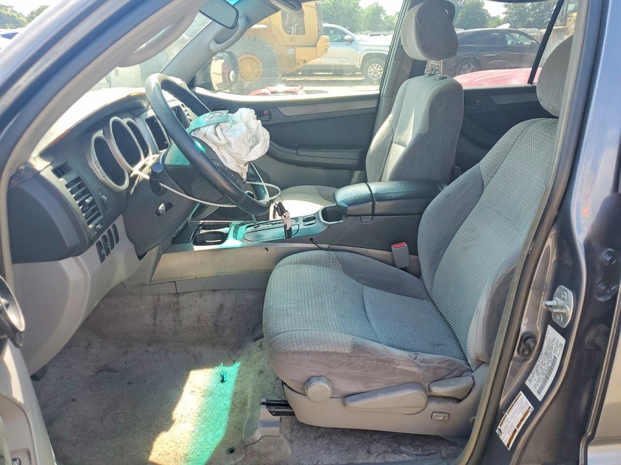 2004 Toyota 4runner Sr5 Серый vin: JTEBU14R240050668