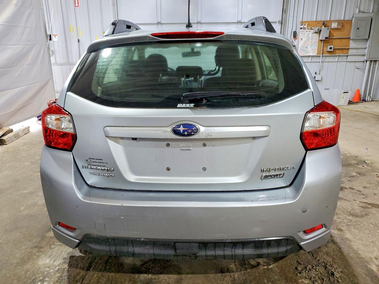 2015 Subaru Impreza Sport Silver vin: JF1GPAT67FH200454