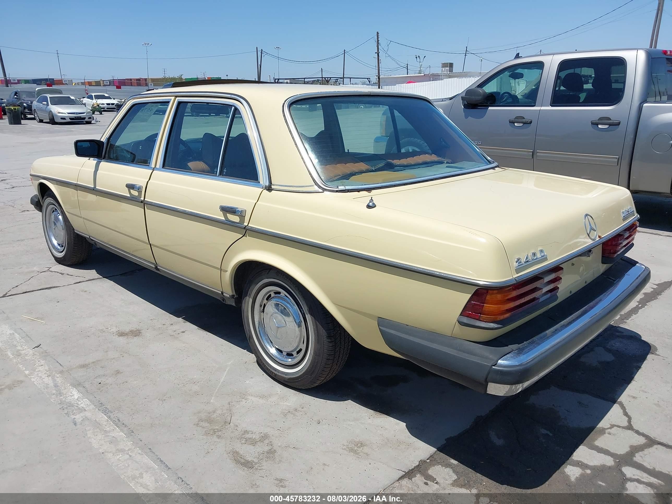 1979 Mercedes-benz 240d Series Yellow vin: 12312310120522