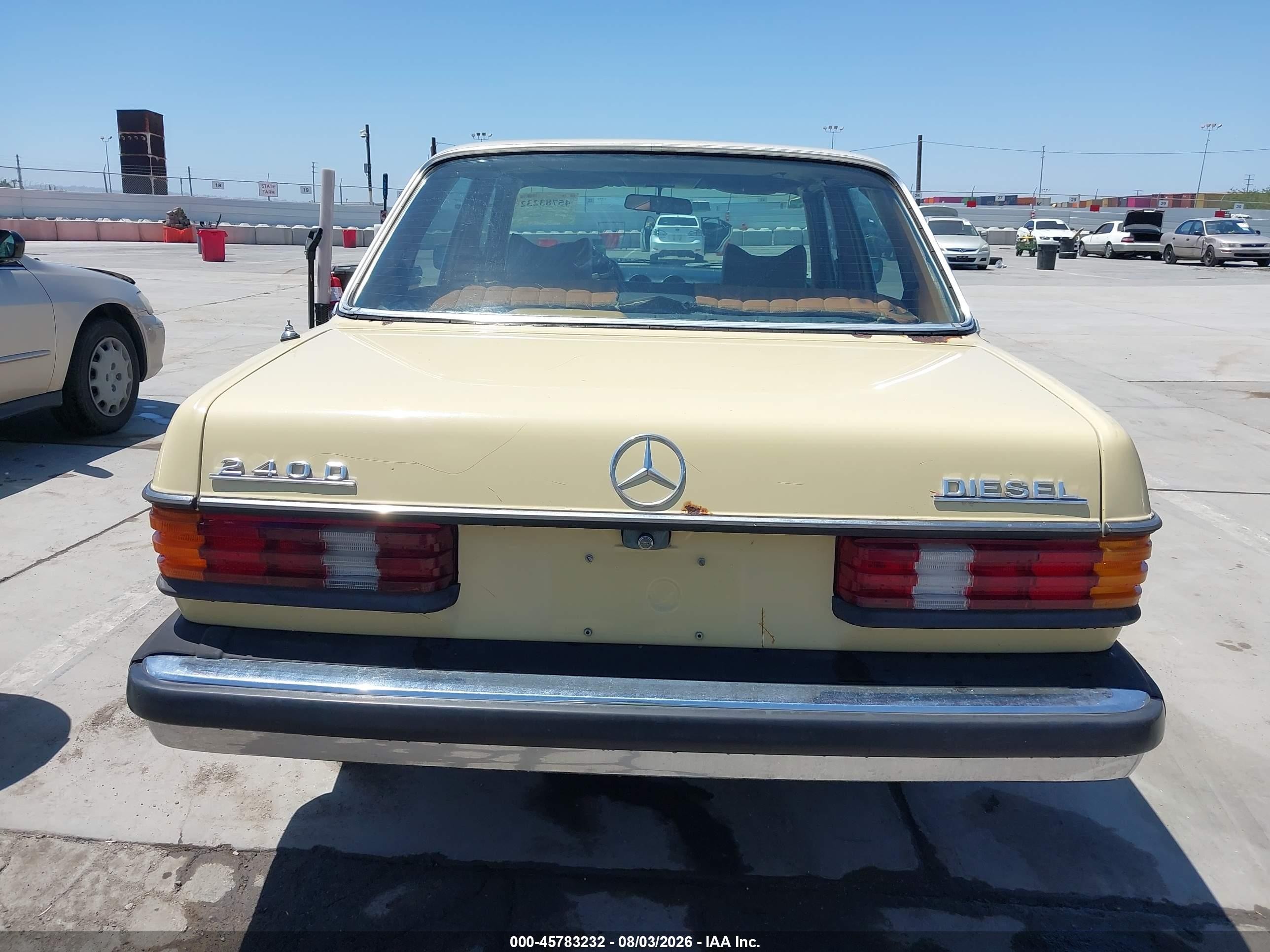 1979 Mercedes-benz 240d Series Yellow vin: 12312310120522