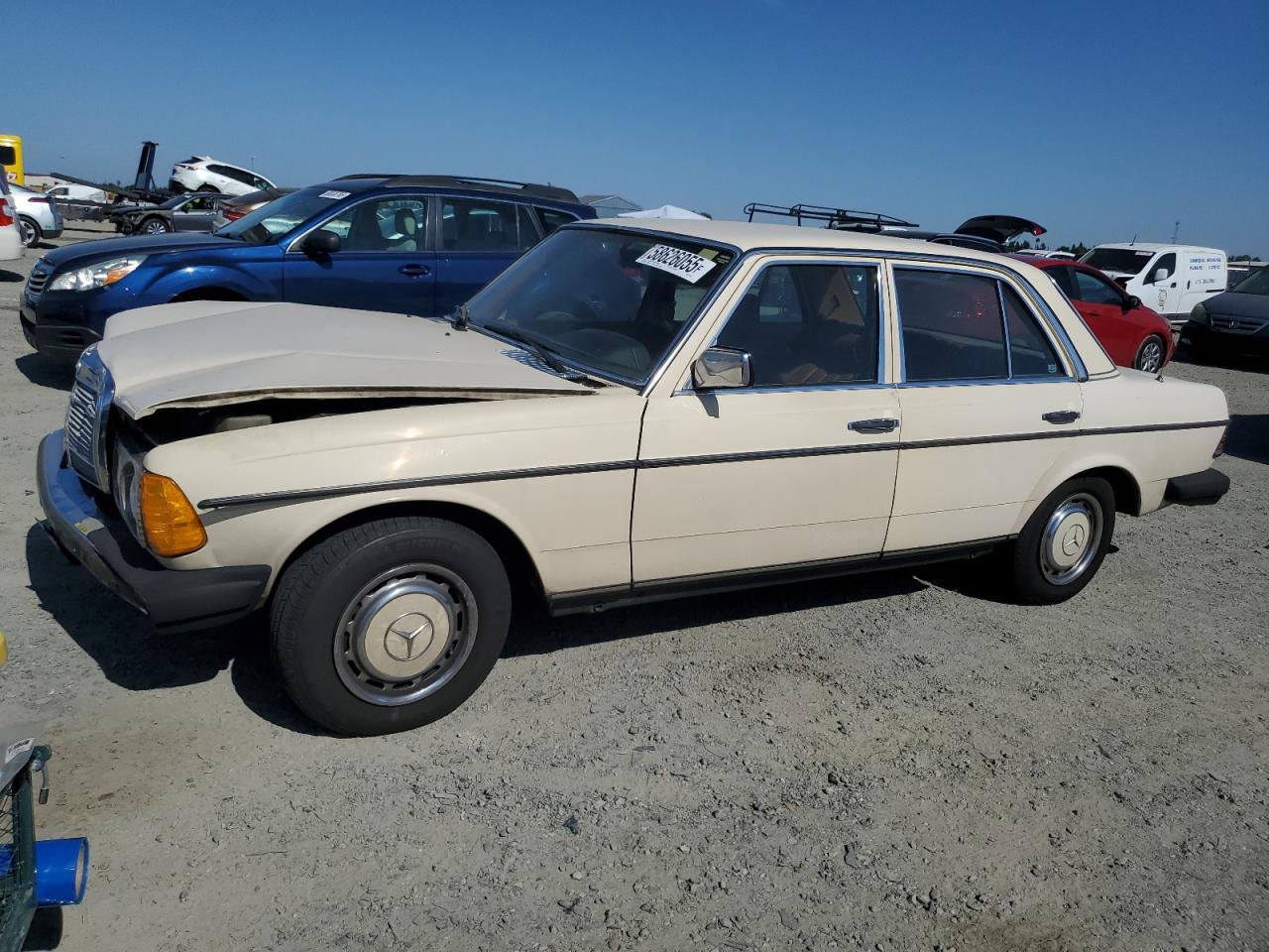 1979 Mercedes-benz 300d Beige vin: 12313012109738