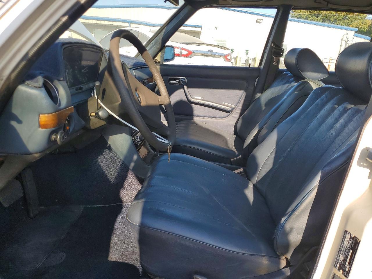 1980 Mercedes-benz 300d Beige vin: 12313012203116