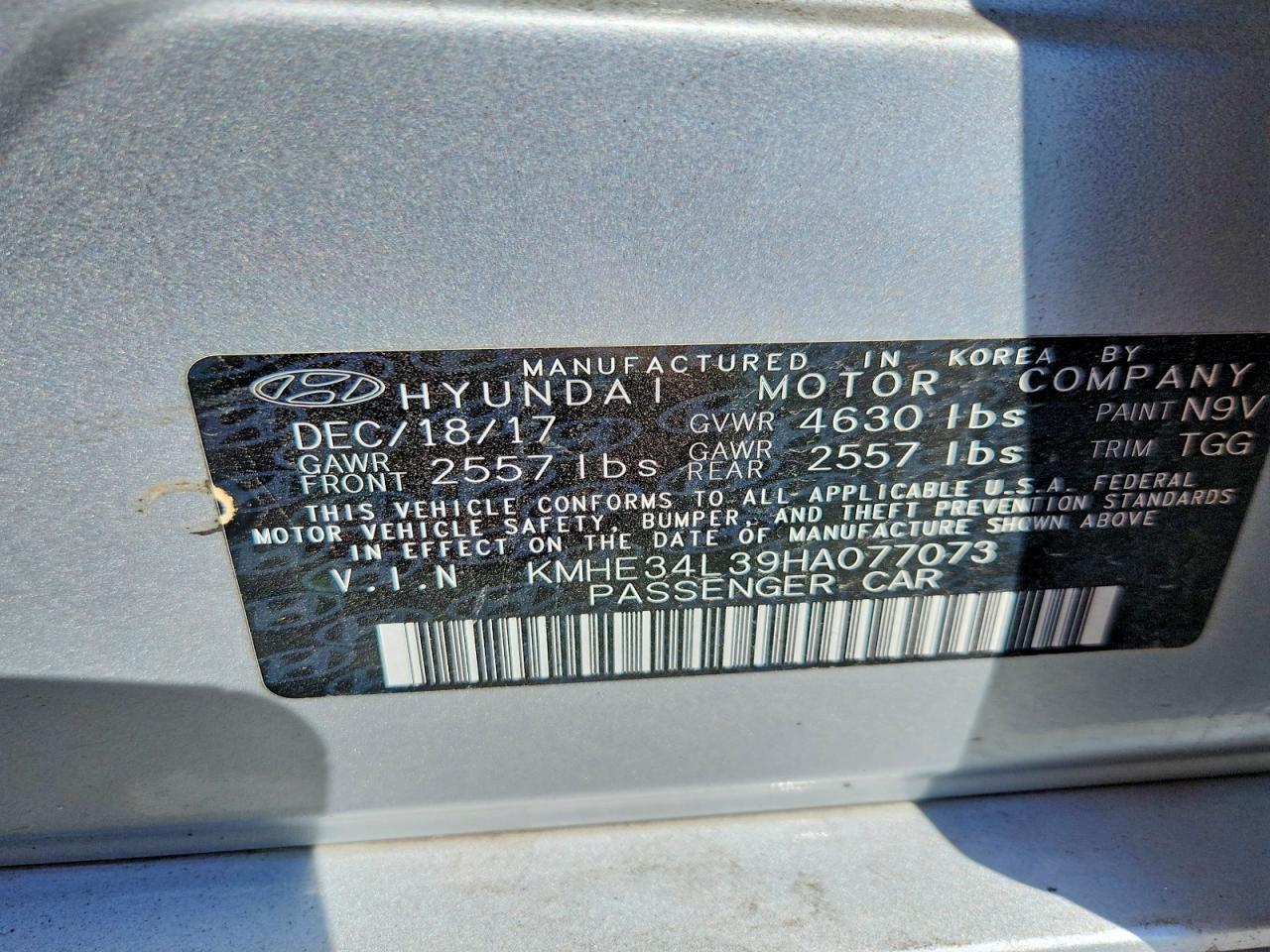 2017 Hyundai Sonata Hybrid Limited Silver vin: KMHE34L39HA077073