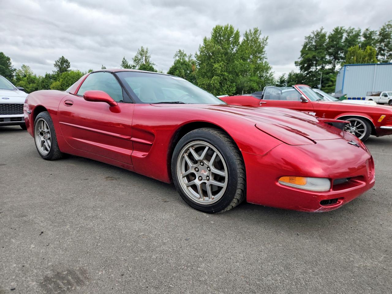2001 Chevrolet Corvette Красный vin: 1G1YY22GX15118782