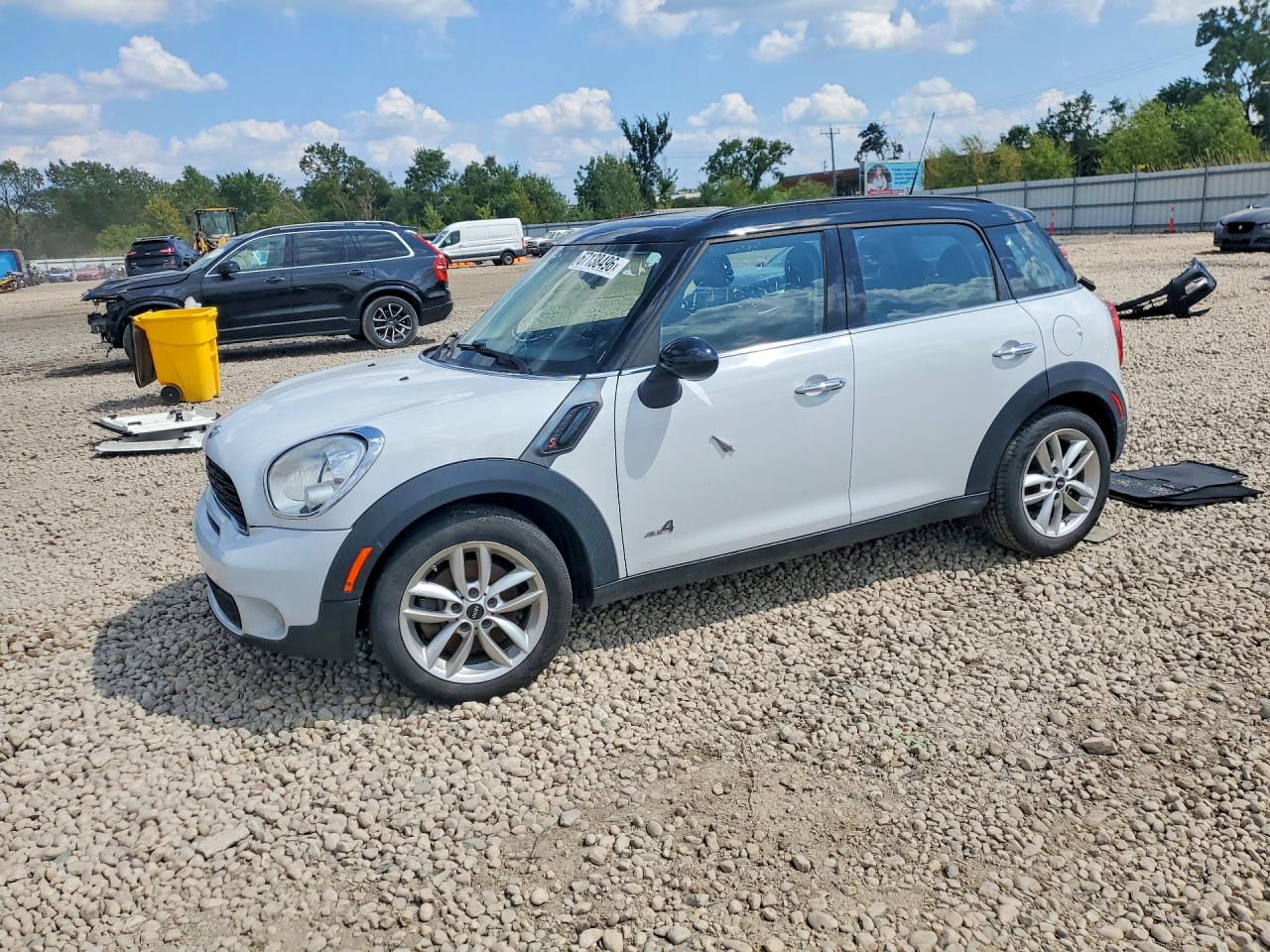 2014 Mini Cooper S Countryman White vin: WMWZC5C53EWP37469