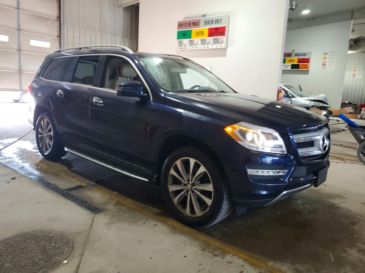 2015 Mercedes-benz Gl 450 4matic Blue vin: 4JGDF6EE1FA520908