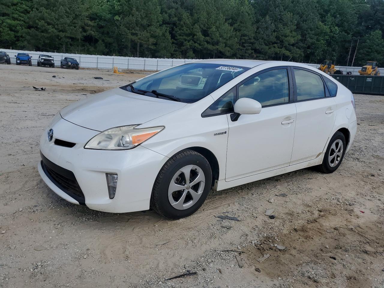 2013 Toyota Prius Two White vin: JTDKN3DU6D5627481