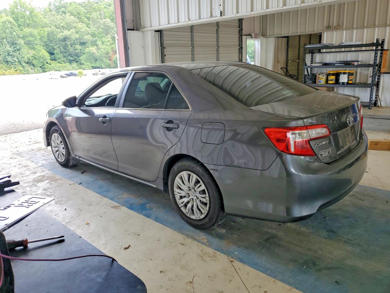 2012 Toyota Camry Le Gray vin: 4T1BF1FK7CU170239