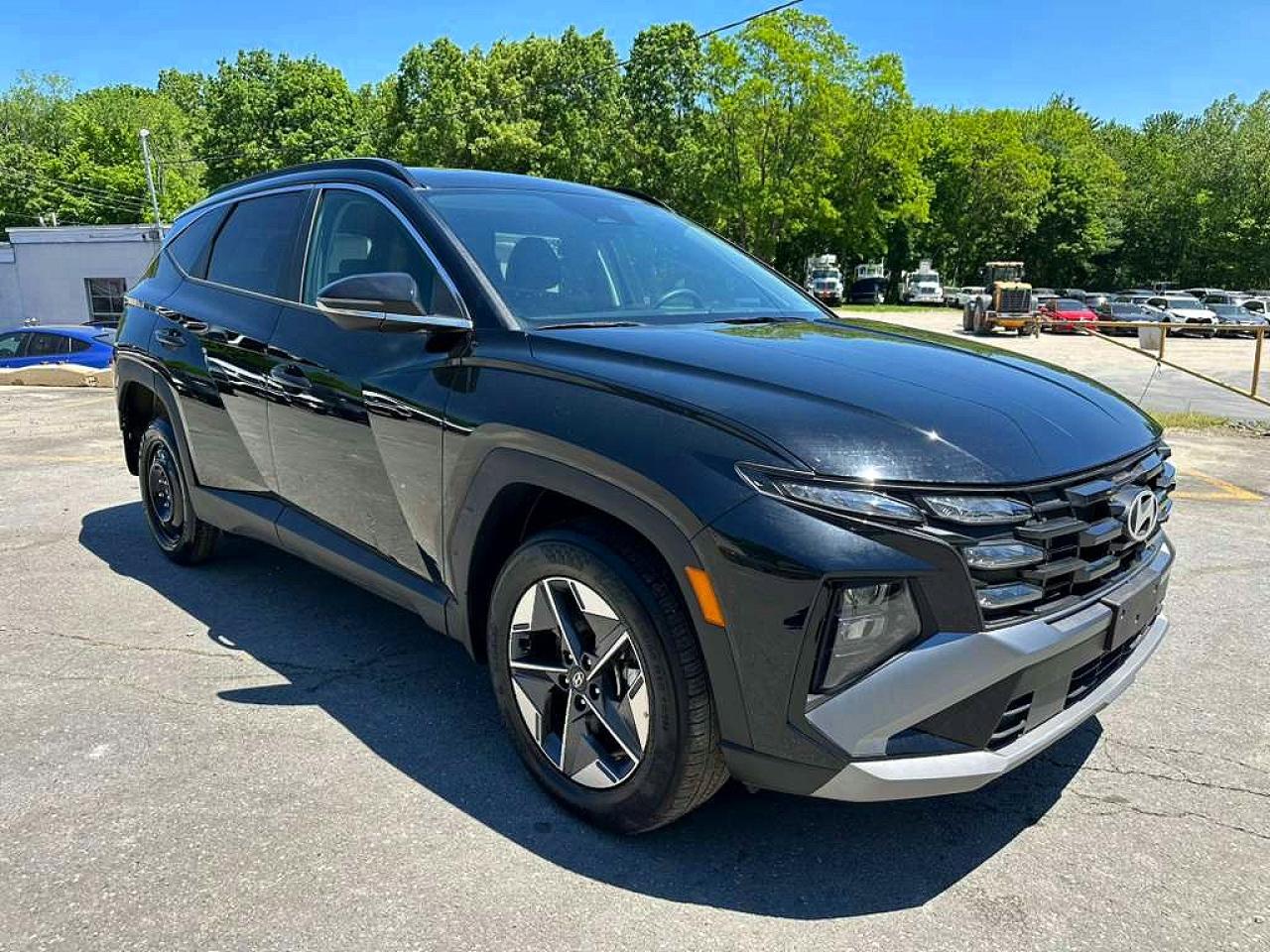 2026 Hyundai Tucson Sel Premium Black vin: 5NMJCCDE6TH637434