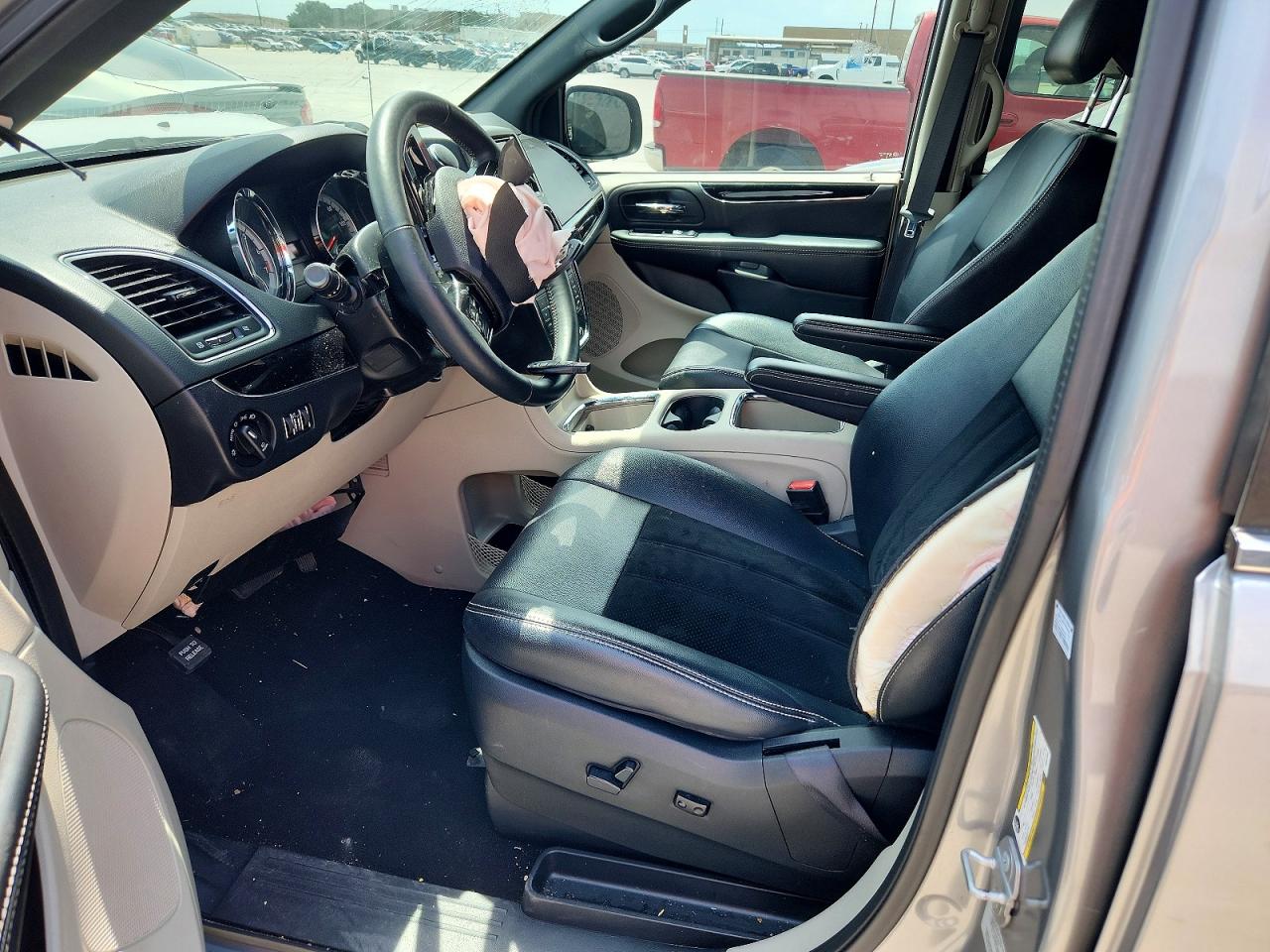 2015 Dodge Grand Caravan Sxt Silver vin: 2C4RDGCG4FR691562