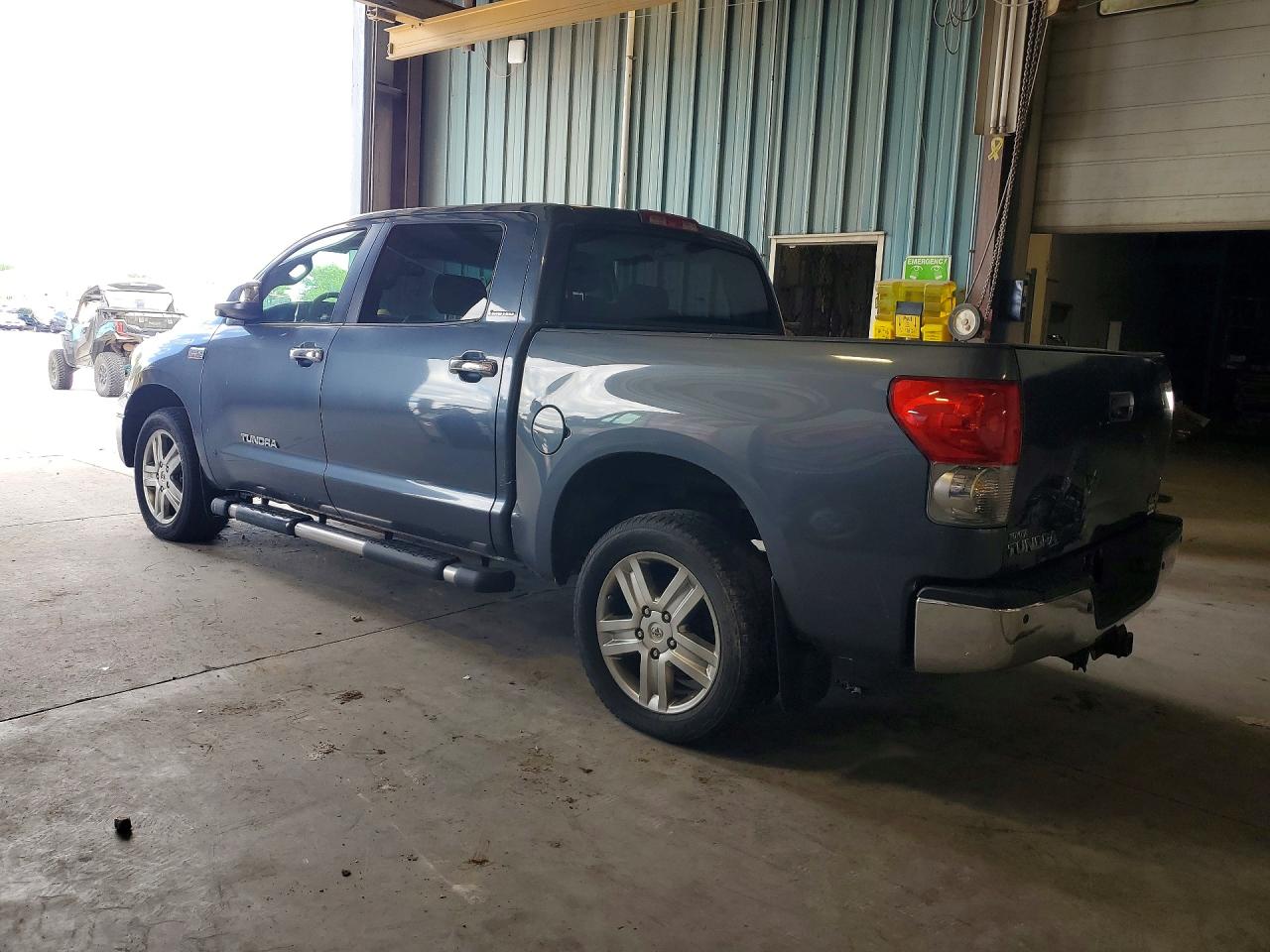 2008 Toyota Tundra Crewmax Limited Silver vin: 5TFDV58168X070053