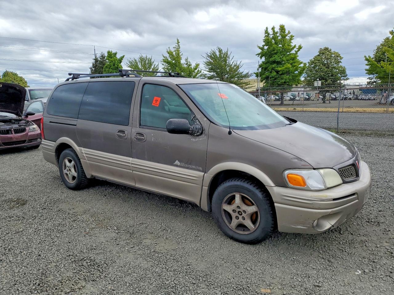 2004 Pont Montana 4d Wagon Brown vin: 1GMDX03E34D220487