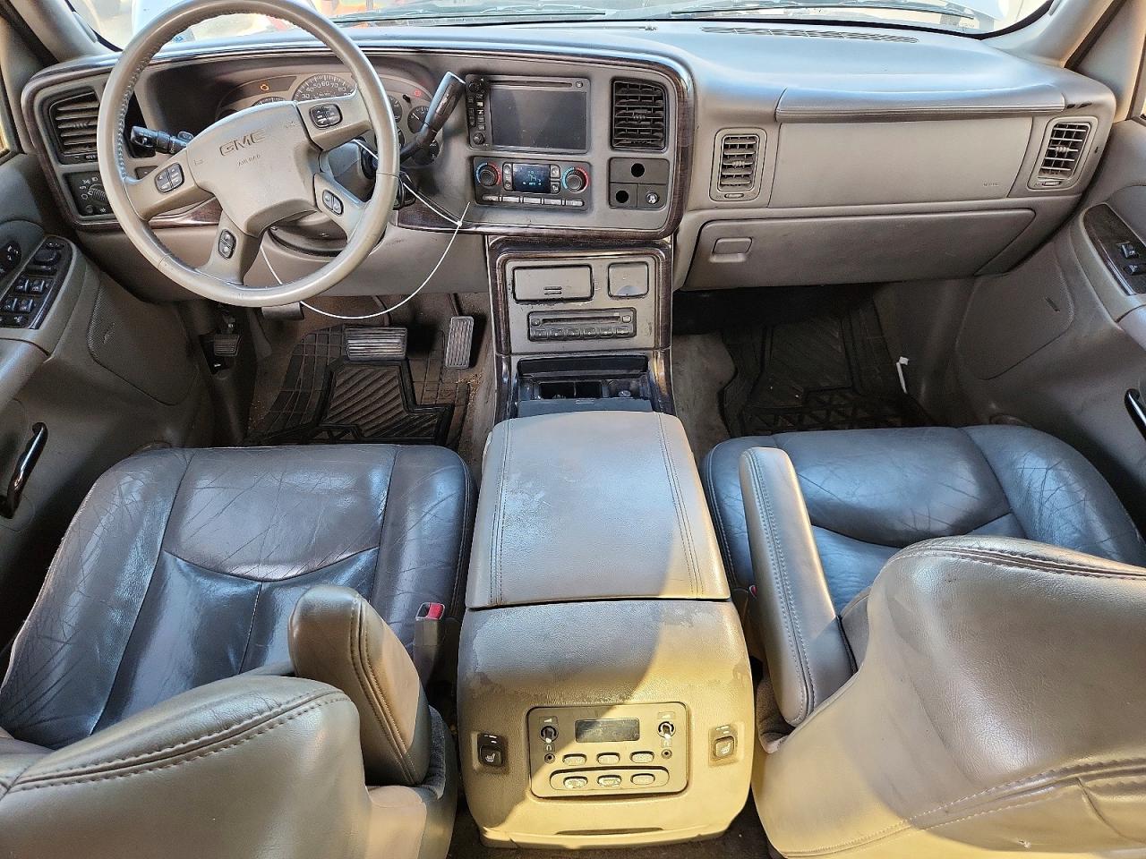 2005 Gmc Yukon Denali Gray vin: 1GKEK63U55J117452
