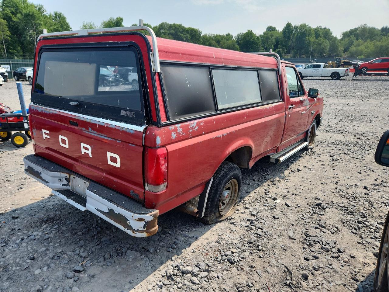 1988 Ford F150 Red vin: 1FTEF15Y3JNB74481