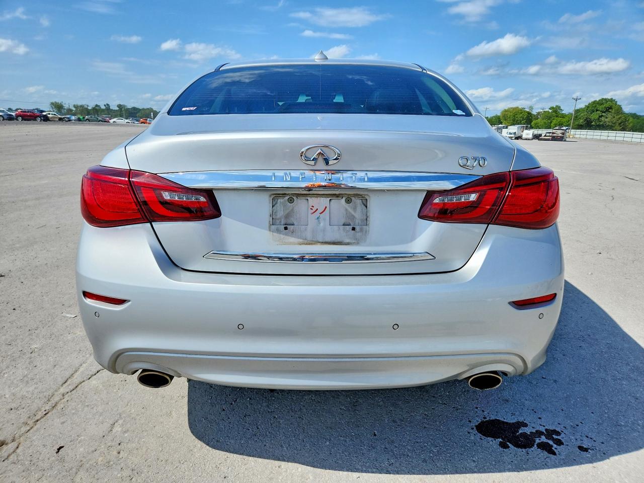 2015 Infiniti Q70 3.7 Silver vin: JN1BY1AP2FM540148