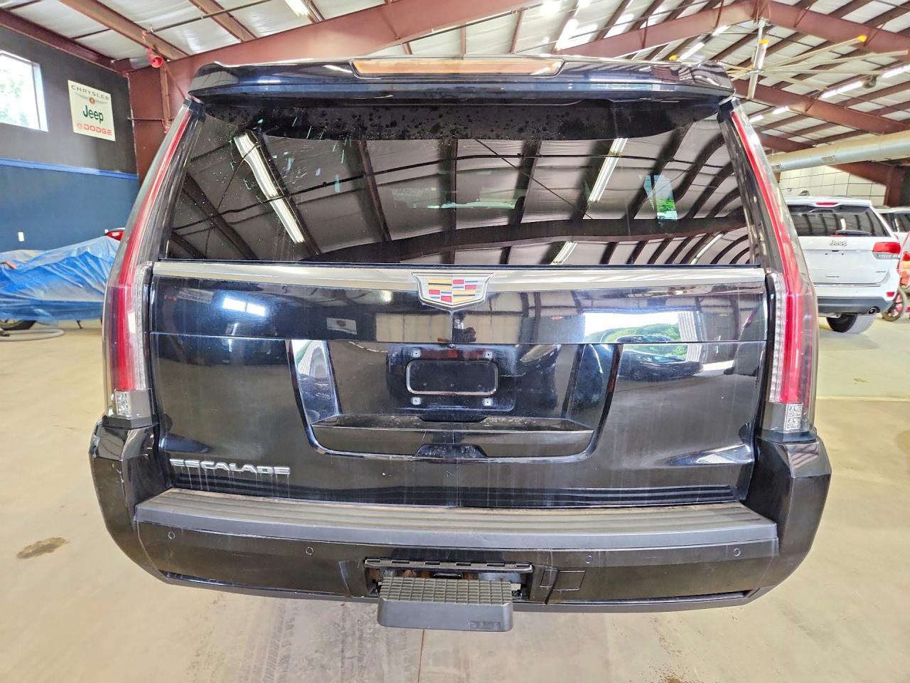 2015 Cadillac Escalade Esv Luxury Black vin: 1GYS4SKJ9FR726128