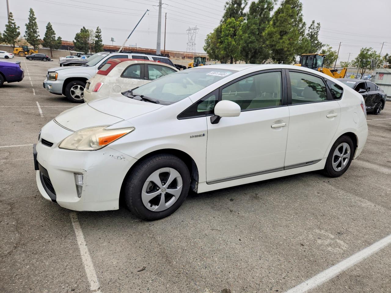 2014 Toyota Prius Three White vin: JTDKN3DU7E1781321