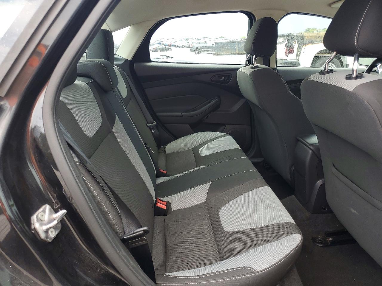 2012 Ford Focus Se Black vin: 1FAHP3F28CL310804