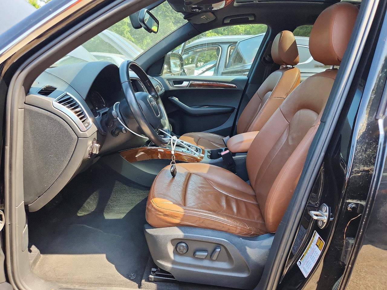 2010 Audi Q5 Premium Plus Black vin: WA1LKAFP1AA048128