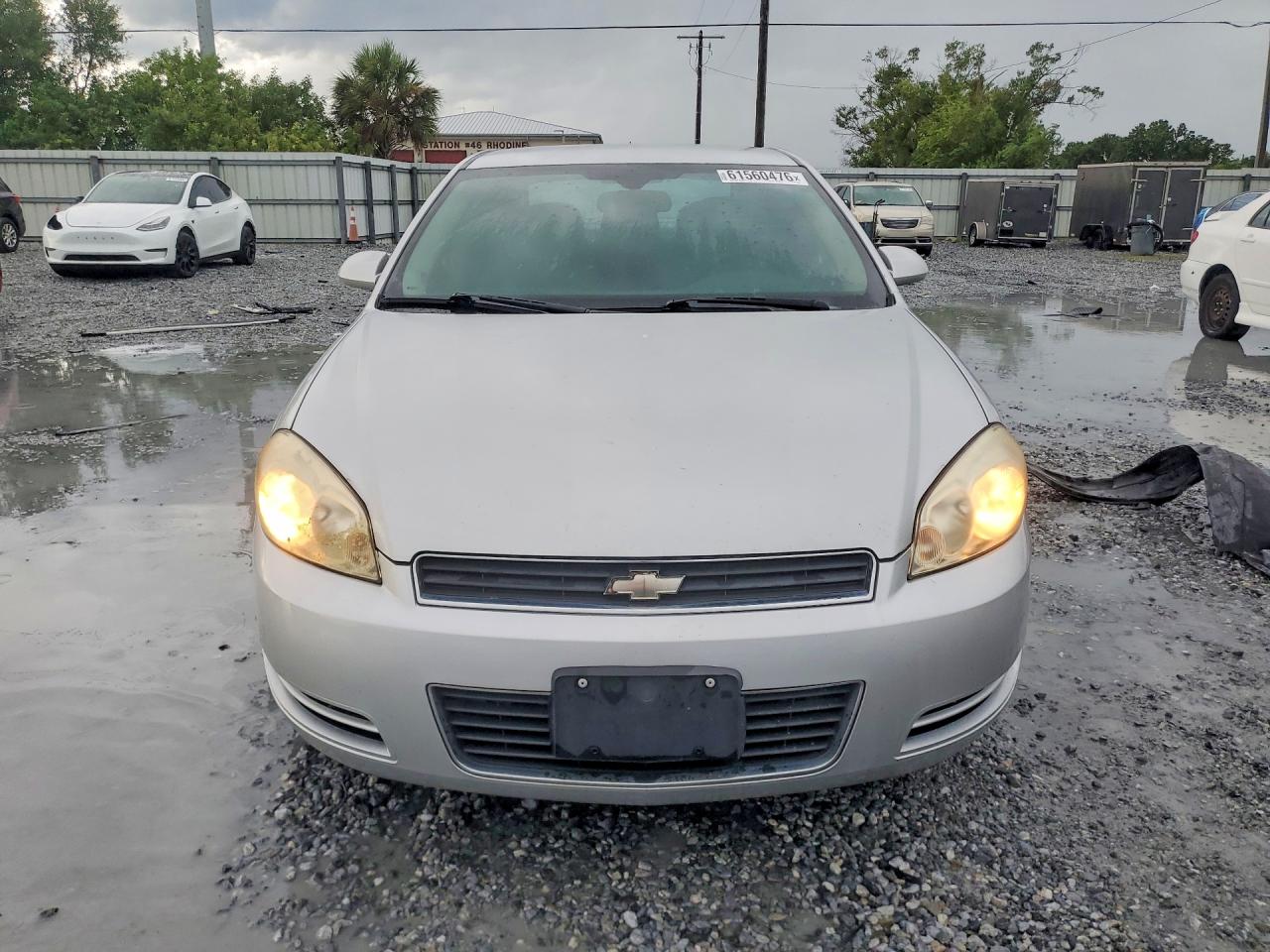 2011 Chevrolet Impala Ls Silver vin: 2G1WA5EK9B1165091