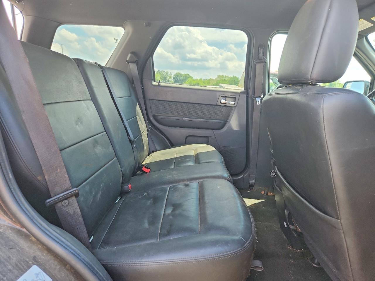 2010 Ford Escape Limited Черный vin: 1FMCU9EG5AKD11842