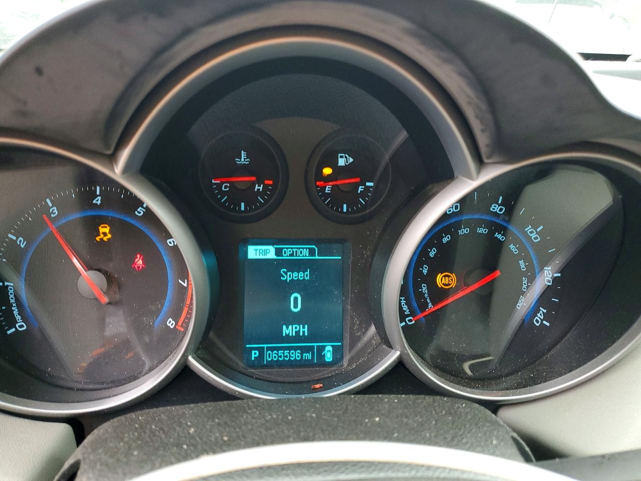 2014 Chevrolet Cruze Ls White vin: 1G1PA5SG6E7261580