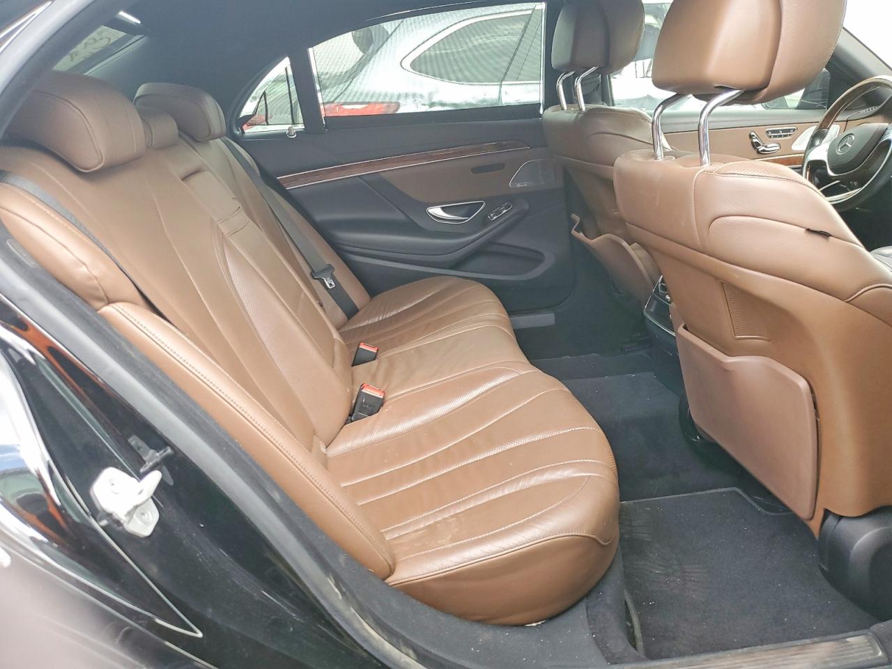 2014 Mercedes-benz S 550 Black vin: WDDUG8CB1EA049689