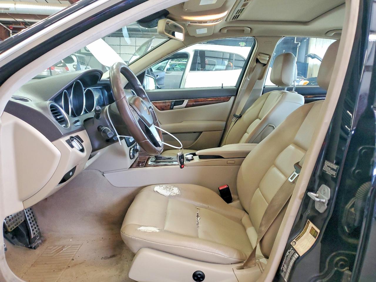 2012 Mercedes-benz C 300 4matic Black vin: WDDGF8BB2CA704943