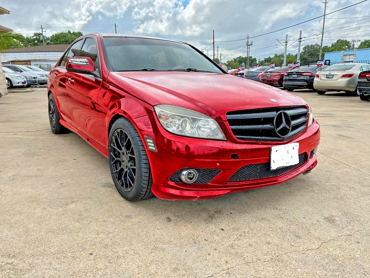 2008 Mercedes-benz C 300 Red vin: WDDGF54XX8R031853