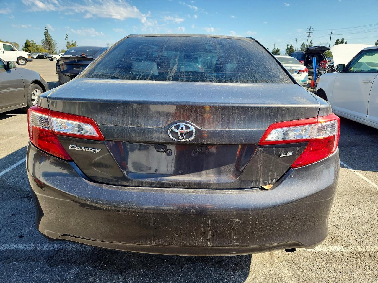 2013 Toyota Camry Le Серый vin: 4T4BF1FK0DR303379