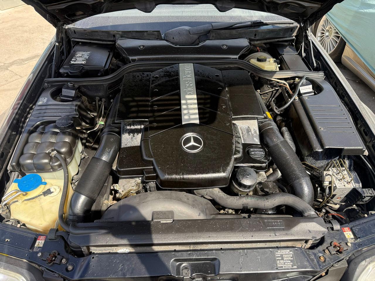 2000 Mercedes-benz Sl 500 Black vin: WDBFA68F4YF190363