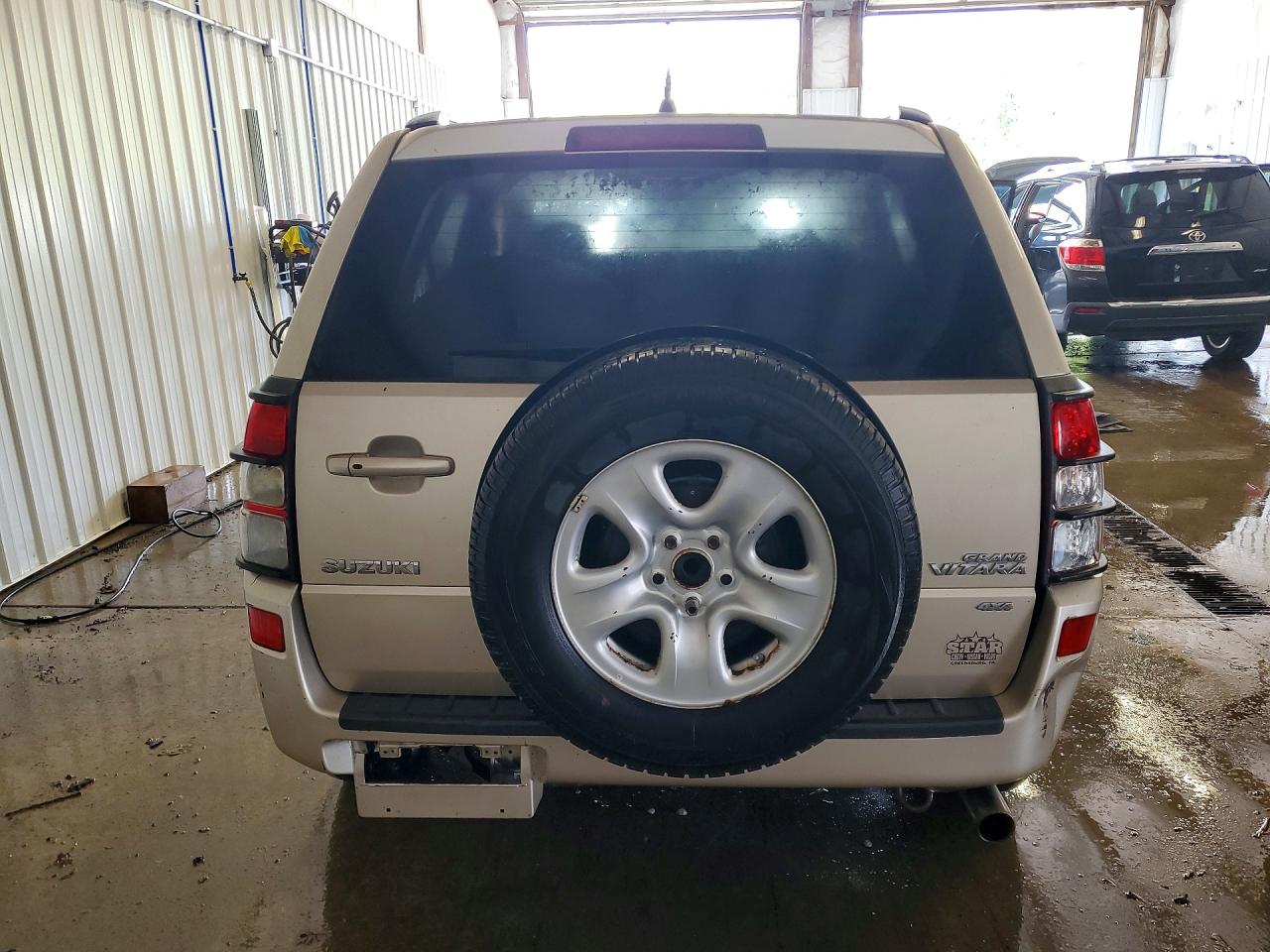 2008 Suzuki Grand Vitara Xsport Beige vin: JS3TD944484102104