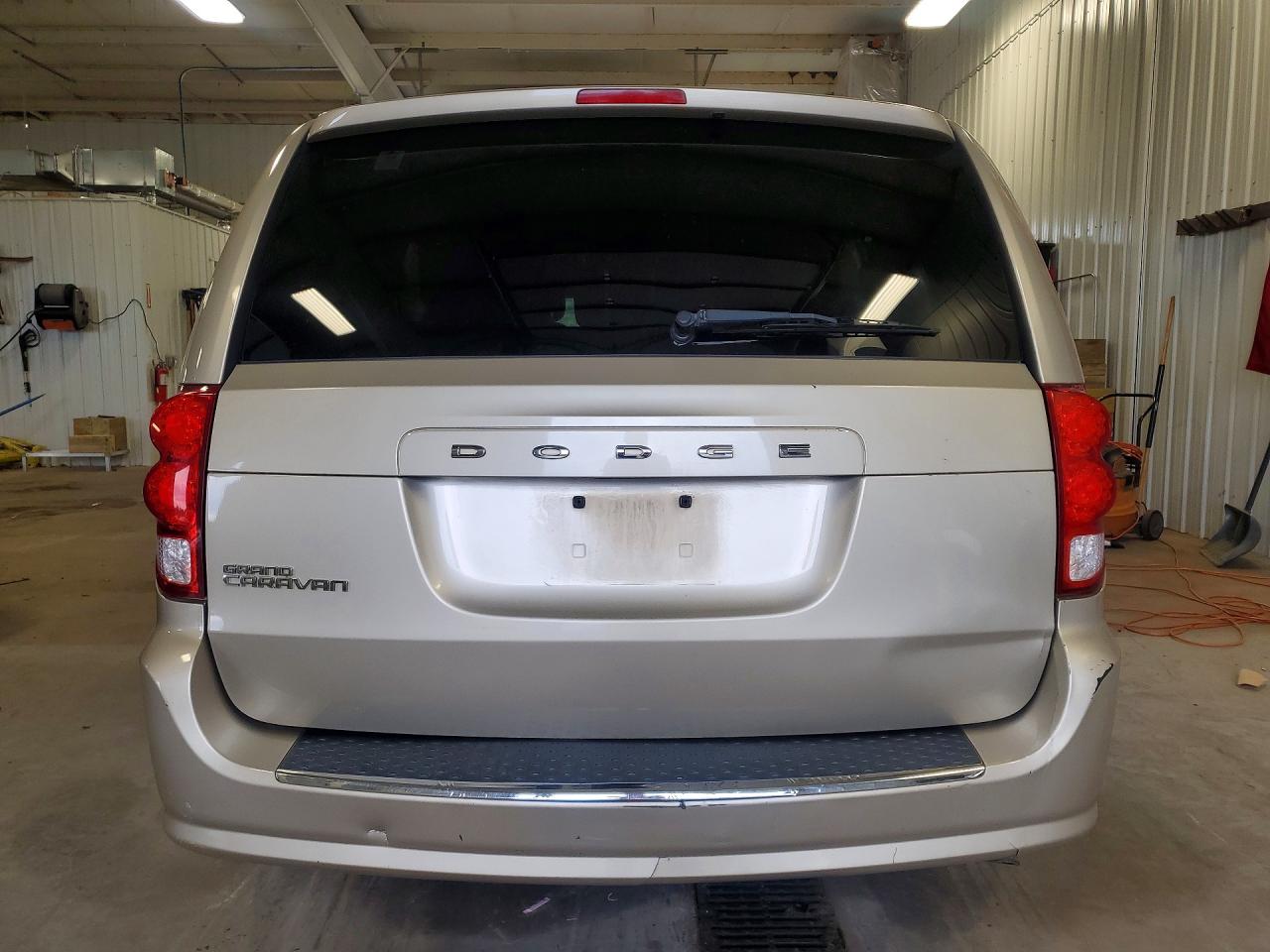 2015 Dodge Grand Caravan Se Beige vin: 2C4RDGBG9FR667002