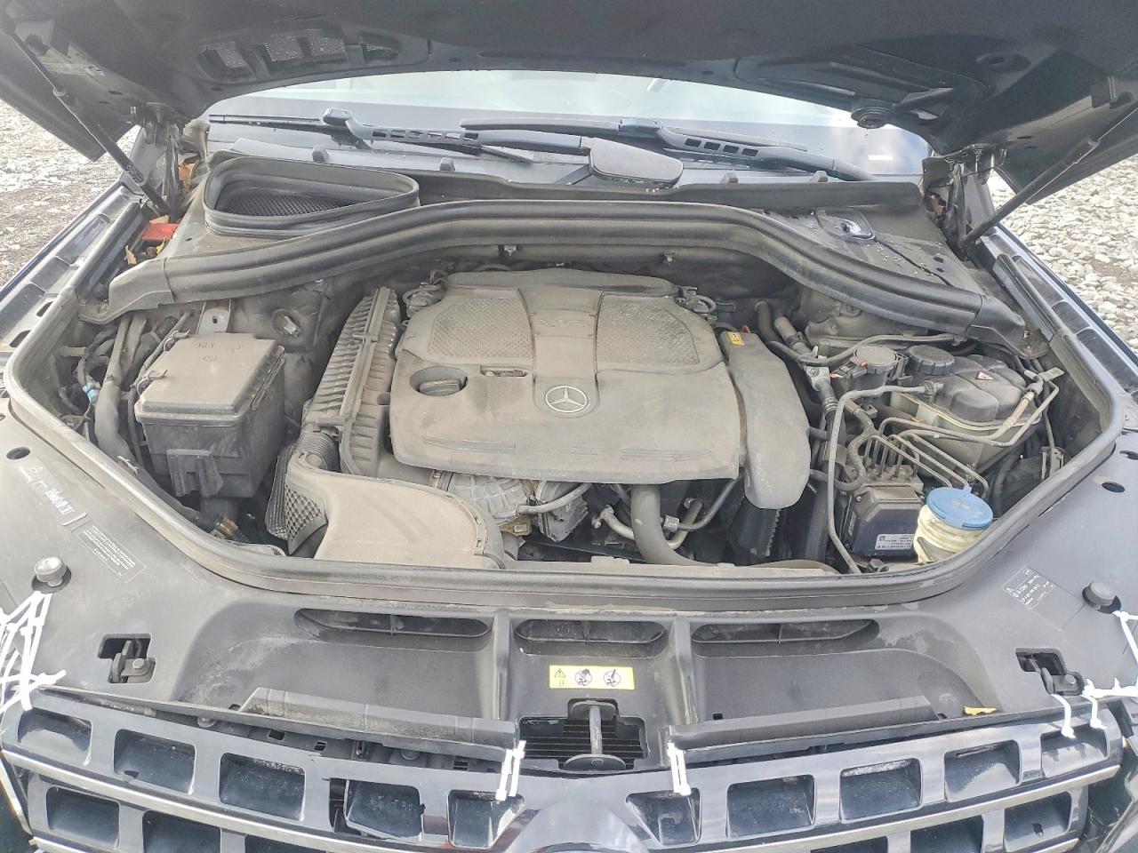 2013 Mercedes-benz Ml 350 4matic Черный vin: 4JGDA5HB6DA175916