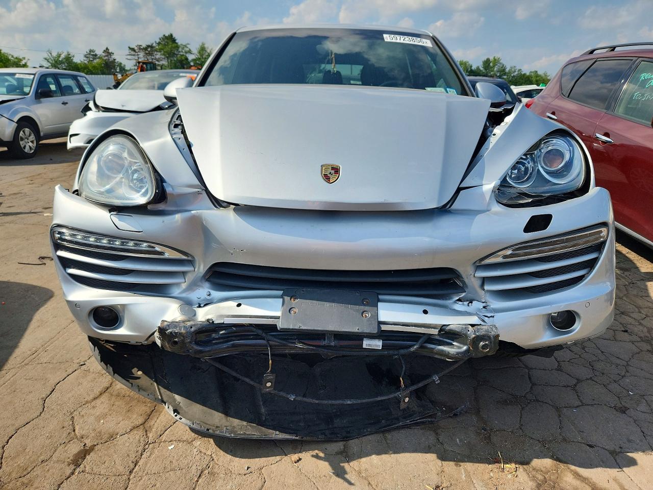 2012 Porsche Cayenne Gray vin: WP1AA2A25CLA08612
