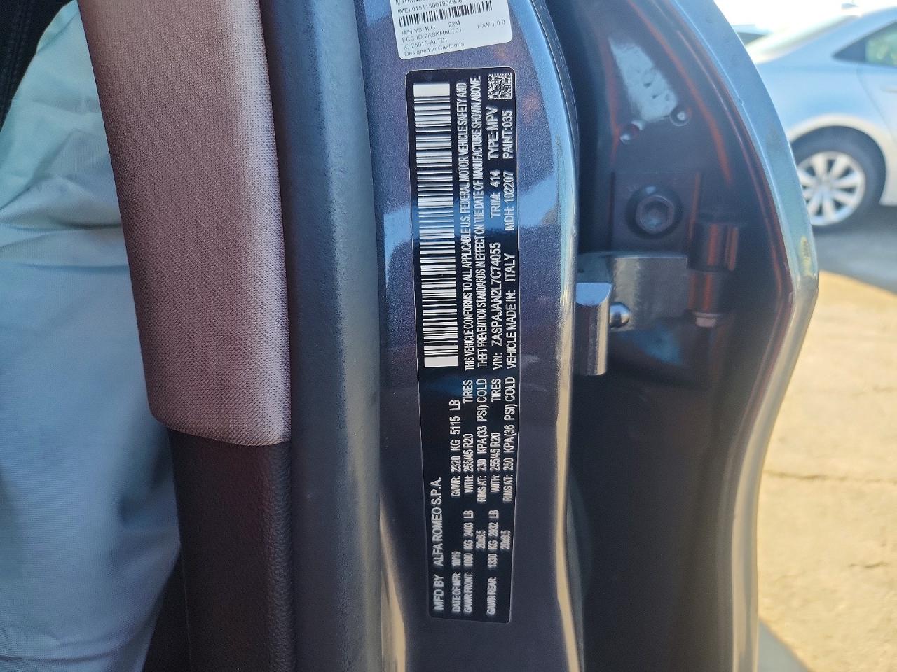 2020 Alfa Romeo Stelvio Gray vin: ZASPAJAN2L7C74055