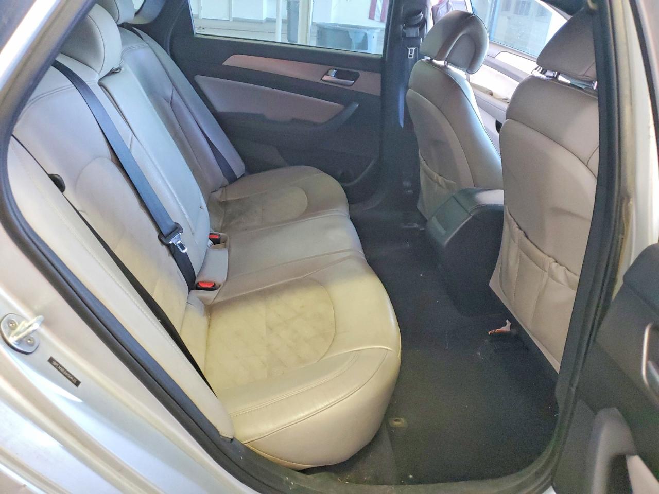 2017 Hyundai Sonata Sport 2.0t Silver vin: 5NPE34AB3HH504528