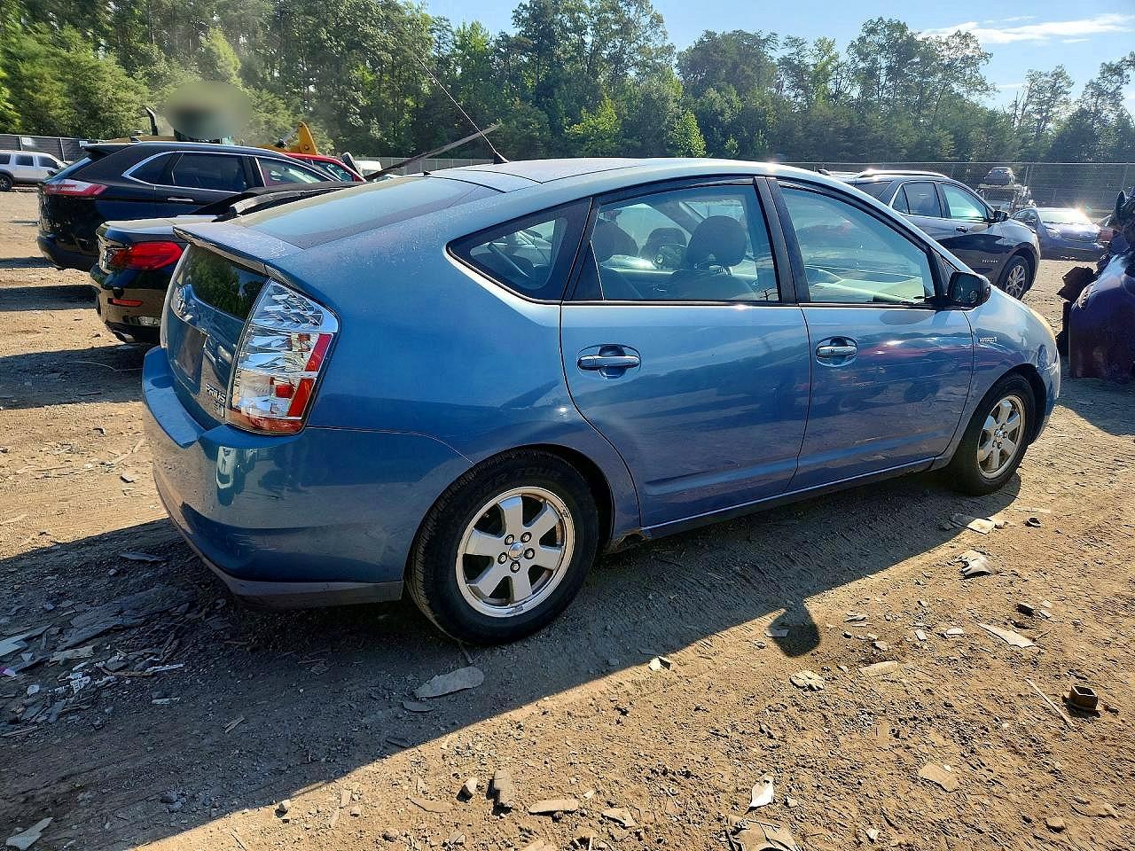 2006 Toyota Prius Base Blue vin: JTDKB20U167077302