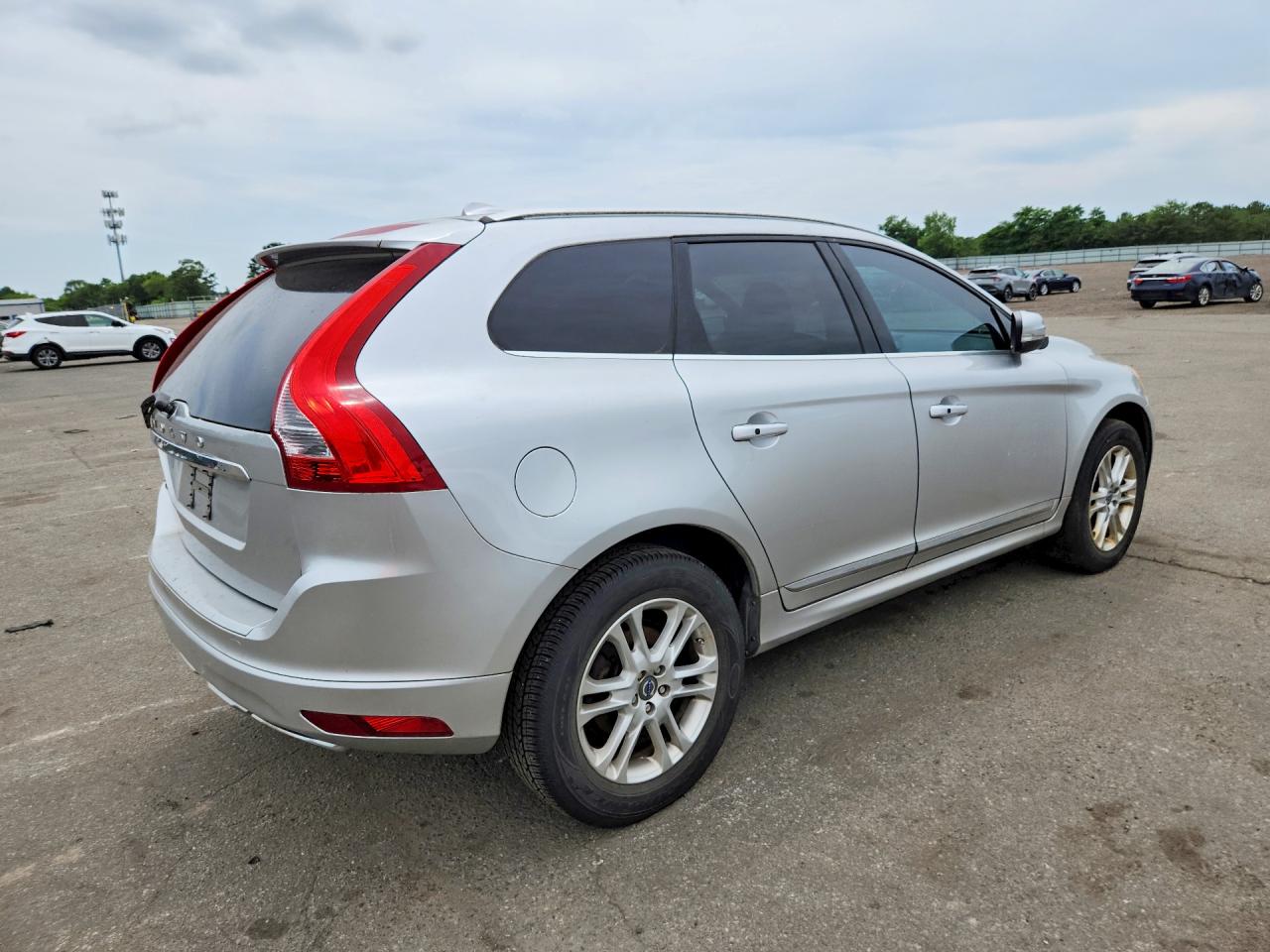 2014 Volvo Xc60 3.2 Silver vin: YV4952DL1E2553466