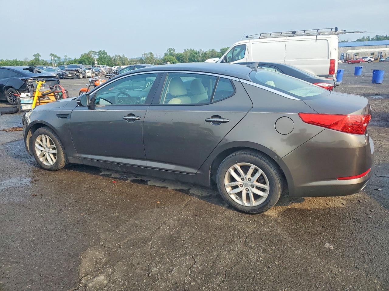 2012 Kia Optima Lx Серый vin: 5XXGM4A79CG066992