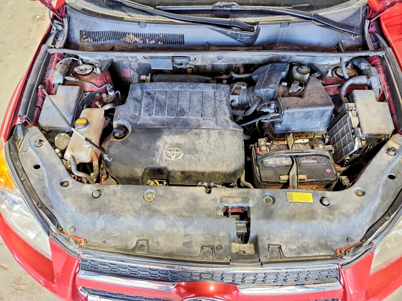 2011 Toyota Rav4 Limited Red vin: JTMDK4DV2BD018102