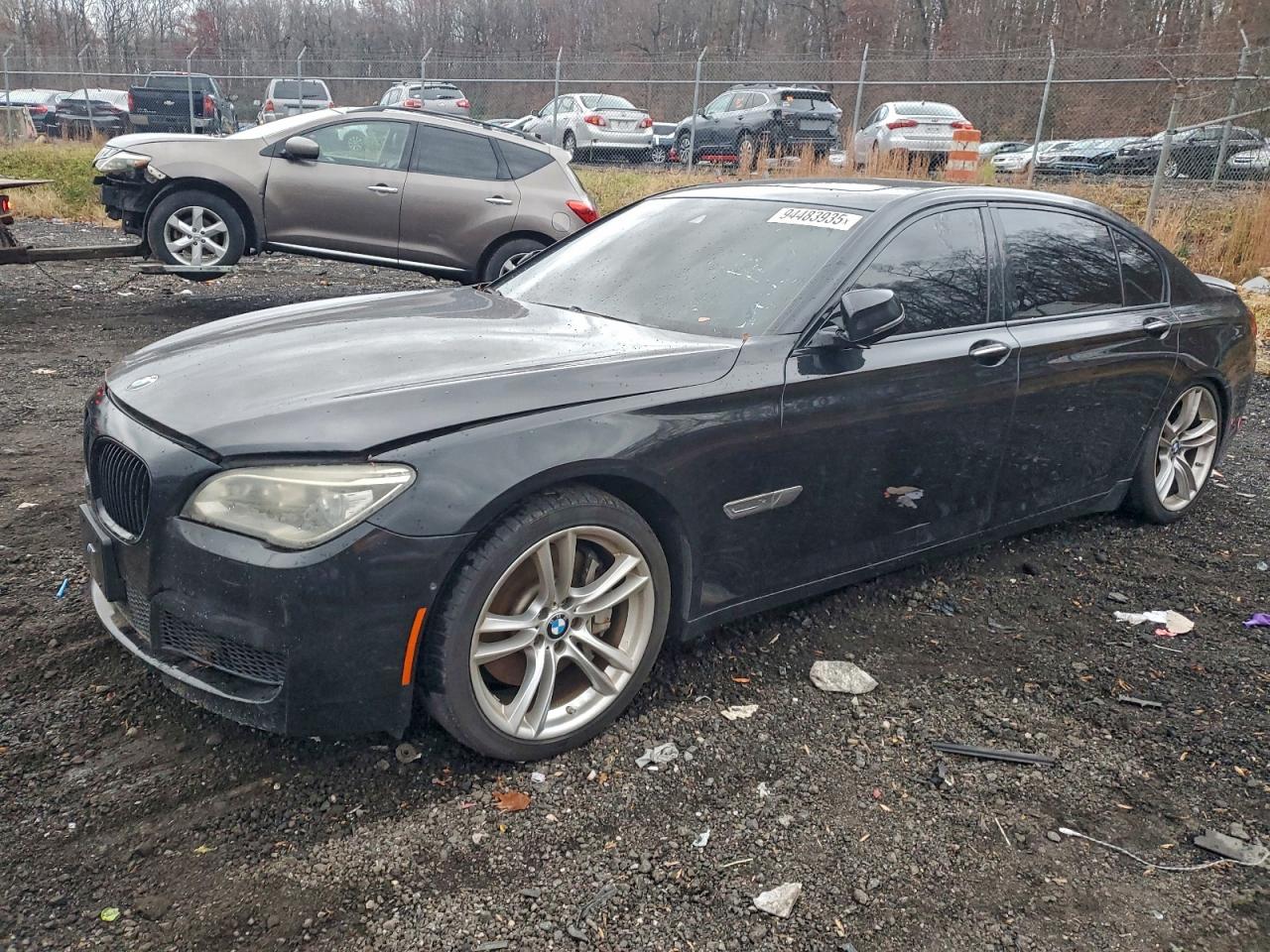 2014 Bmw 750 Lxi Черный vin: WBAYF8C53ED652924